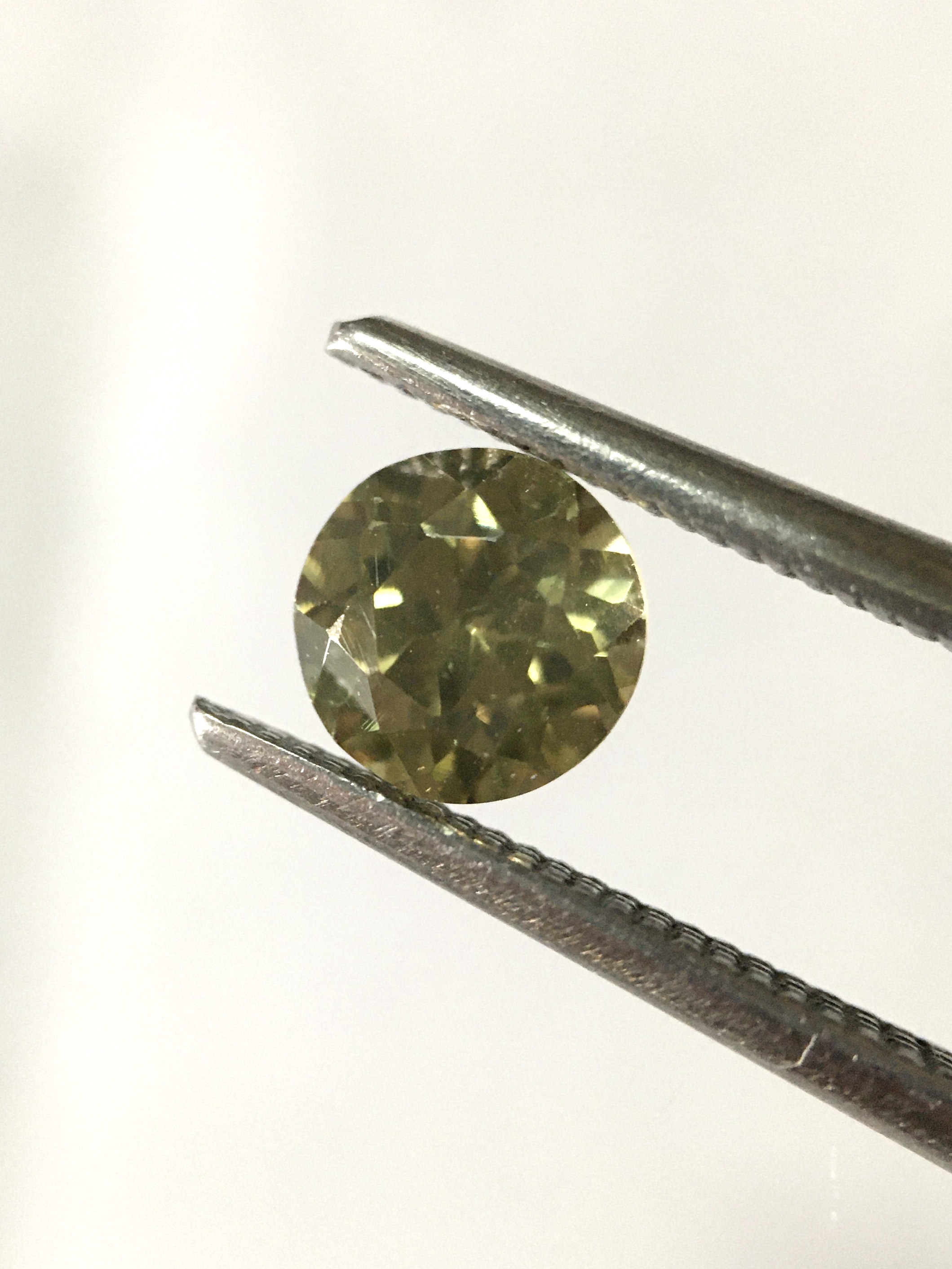 MALI GARNET มาลี การ์เนตแท้ 0.78 กะรัต พลอยดิบ เนื้อสะอาด ไฟดี สีสวยมีเสน่ห์