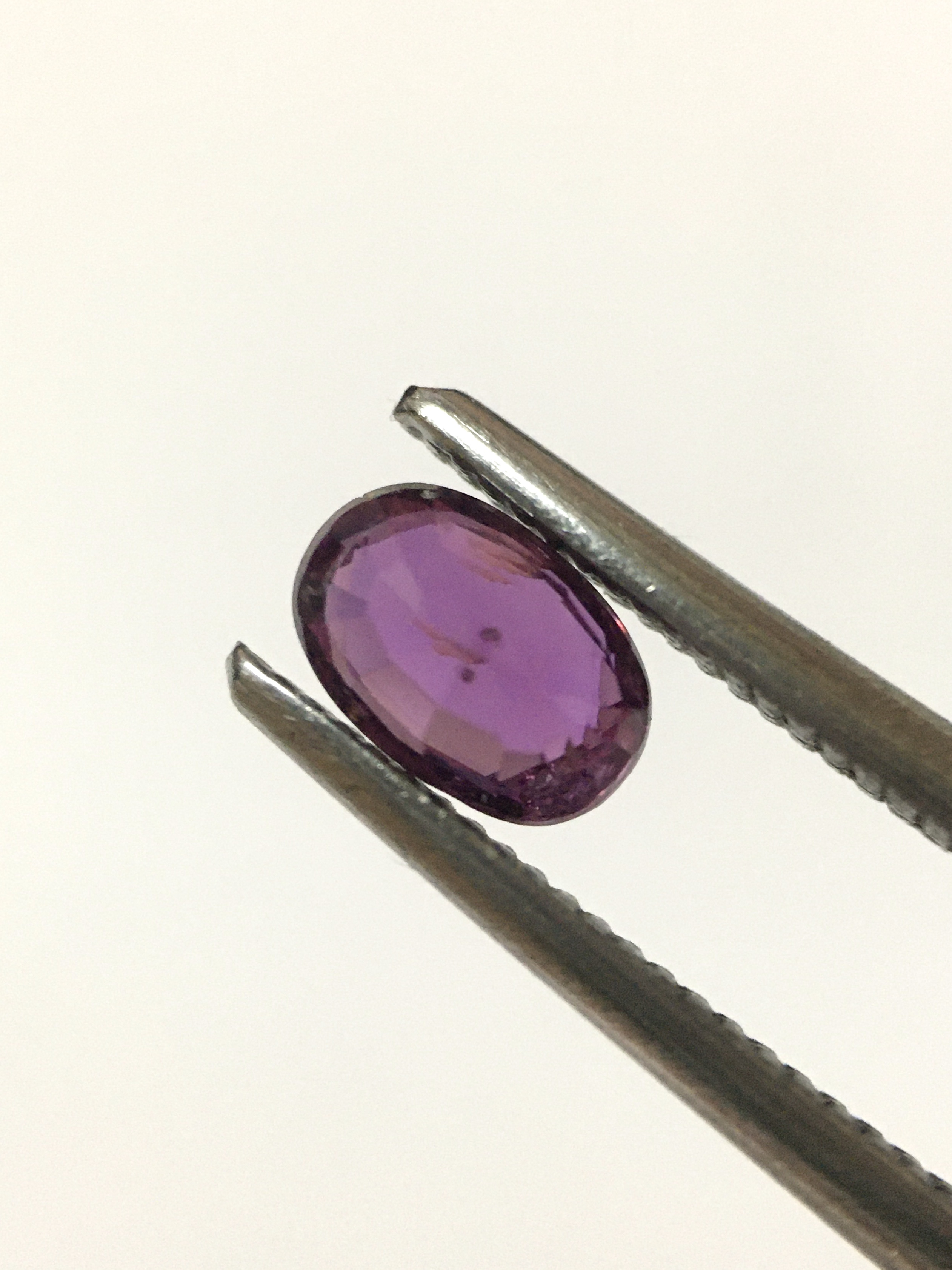 (มาใหม่ค่ะ) ทับทิมสยาม 0.39 กะรัต พลอยดิบสีสวย เม็ดเล็กแบบมินิมอลสุดๆ พลอยสวยน่าสะสม