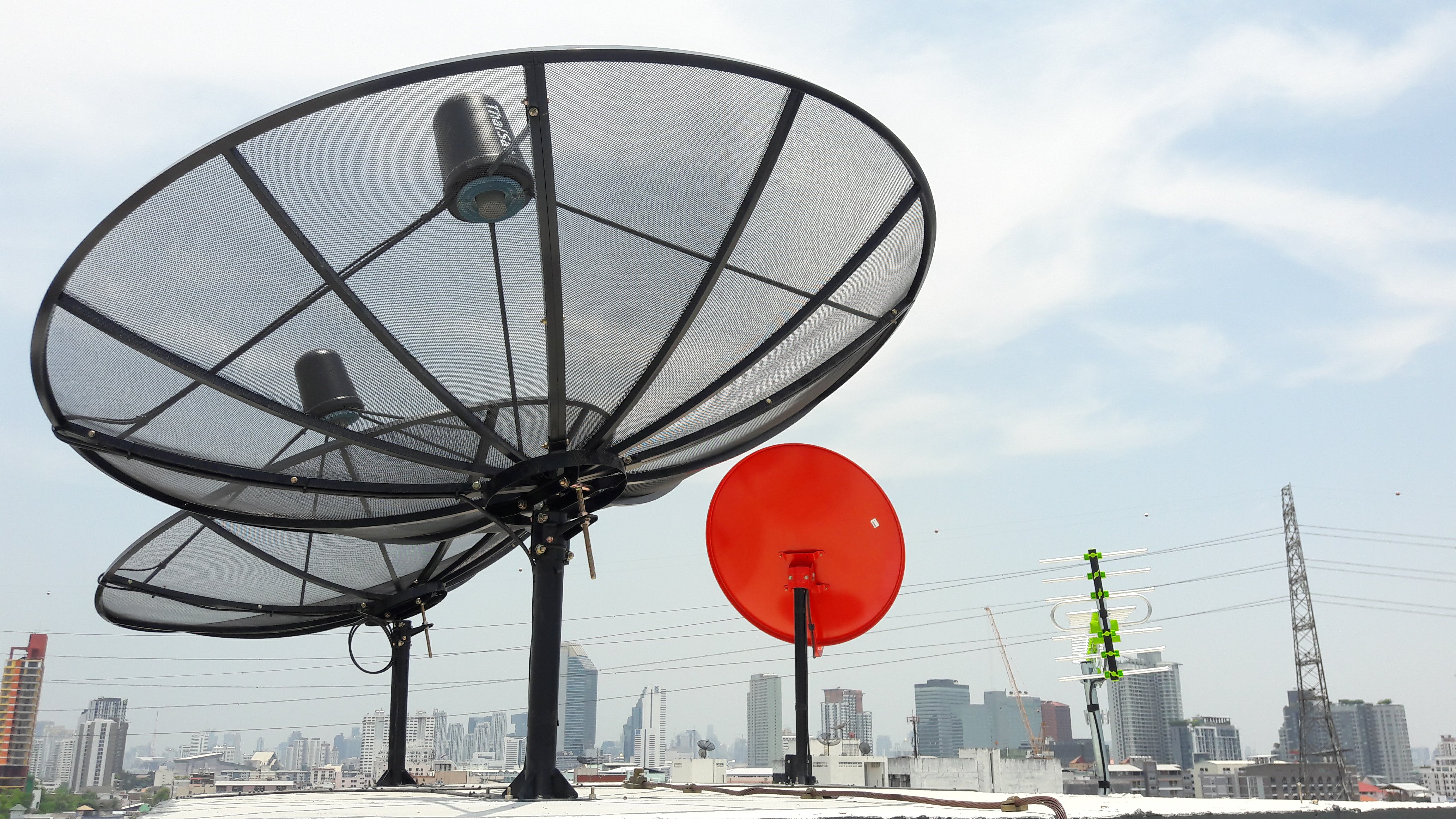 ระบบทีวีดิจิตอลiptvโรงแรมหอพักคอนโด wutsat98