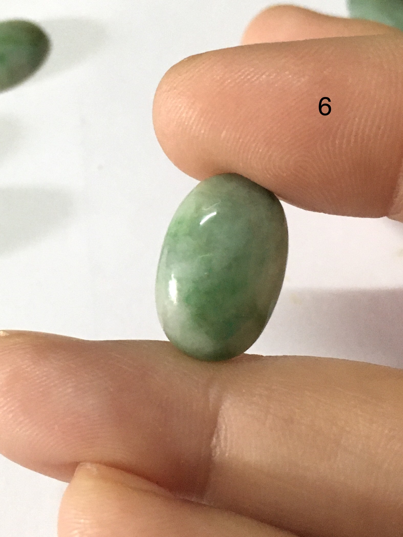 (เทๆ หยกแท้เม็ดใหญ่ 299 ทุกเม็ด) JADE หยกแท้ ธรรมชาติ คละสี คละไซส์ เหมาล็อตทำสร้อยข้อมือ สร้อยคอ ได้ สวย คลาสสิคค่ะ