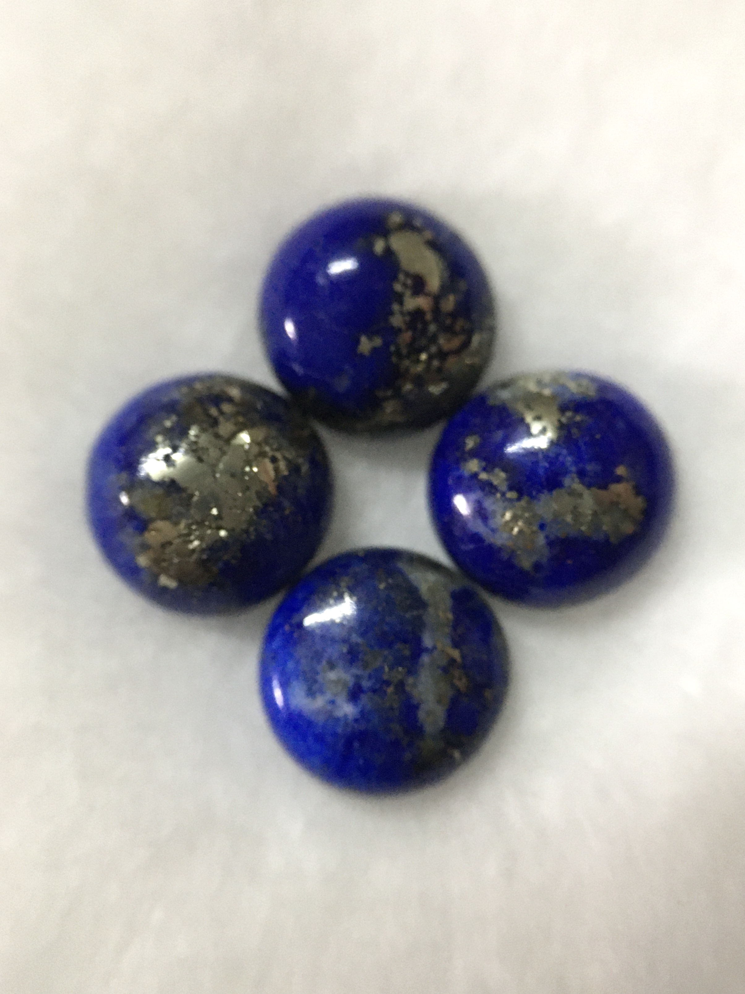 (590 ทุกกล่อง) LAPIS LAZULI ลาพิส ลาซูลี 6 ,7 มม.หินแท้ ลายสวยเฉพาะตัว ติดแร่ไพไรต์จุกๆ สีน้ำเงินจัด ปัดเงาสวยๆเลยจ้า