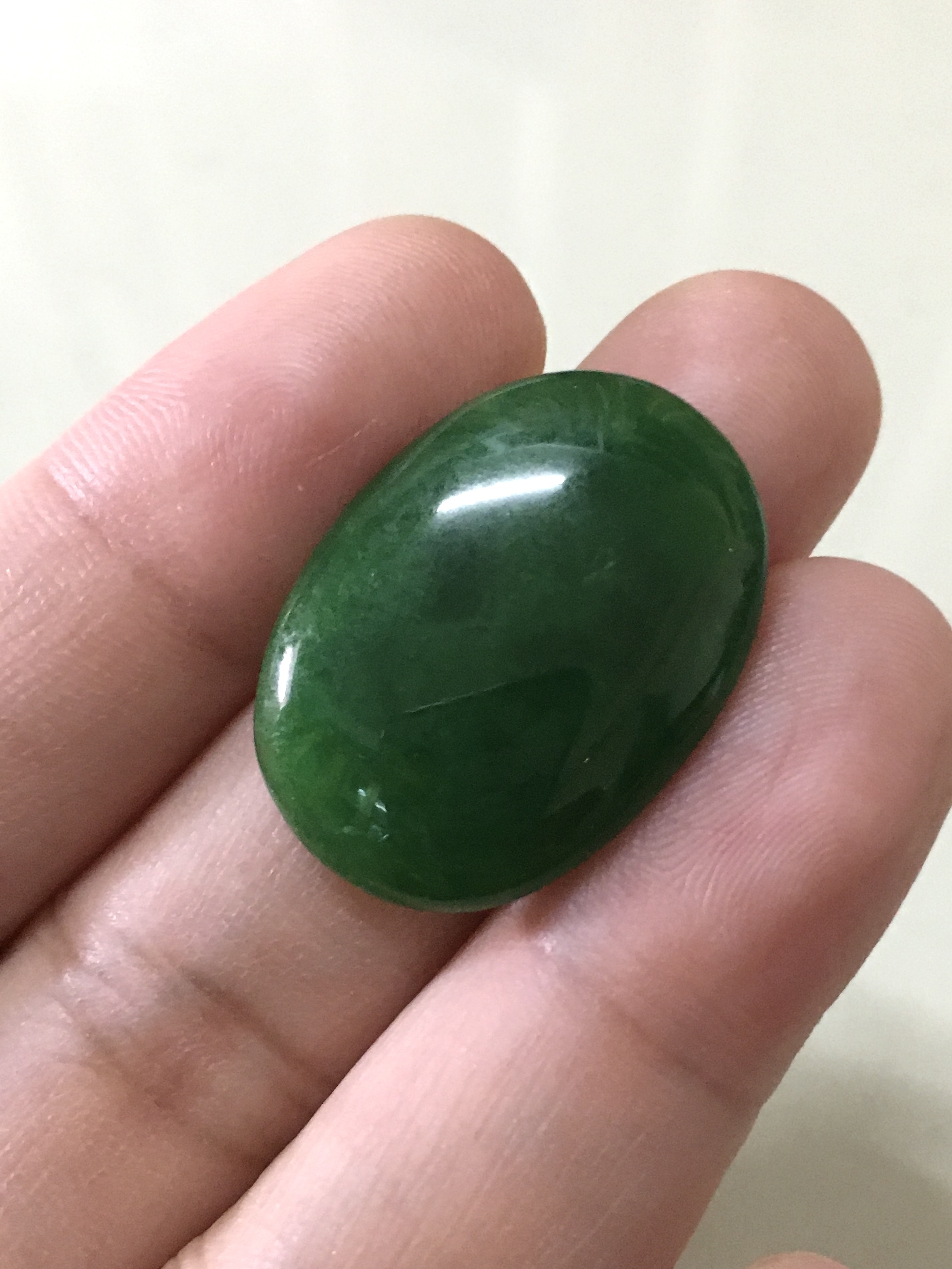 JADEITE หยกแท้ 19.58 cts. เม็ดใหญ่ไซส์บิ๊ก เนื้อดีสีสวยม๊ากค่ะ