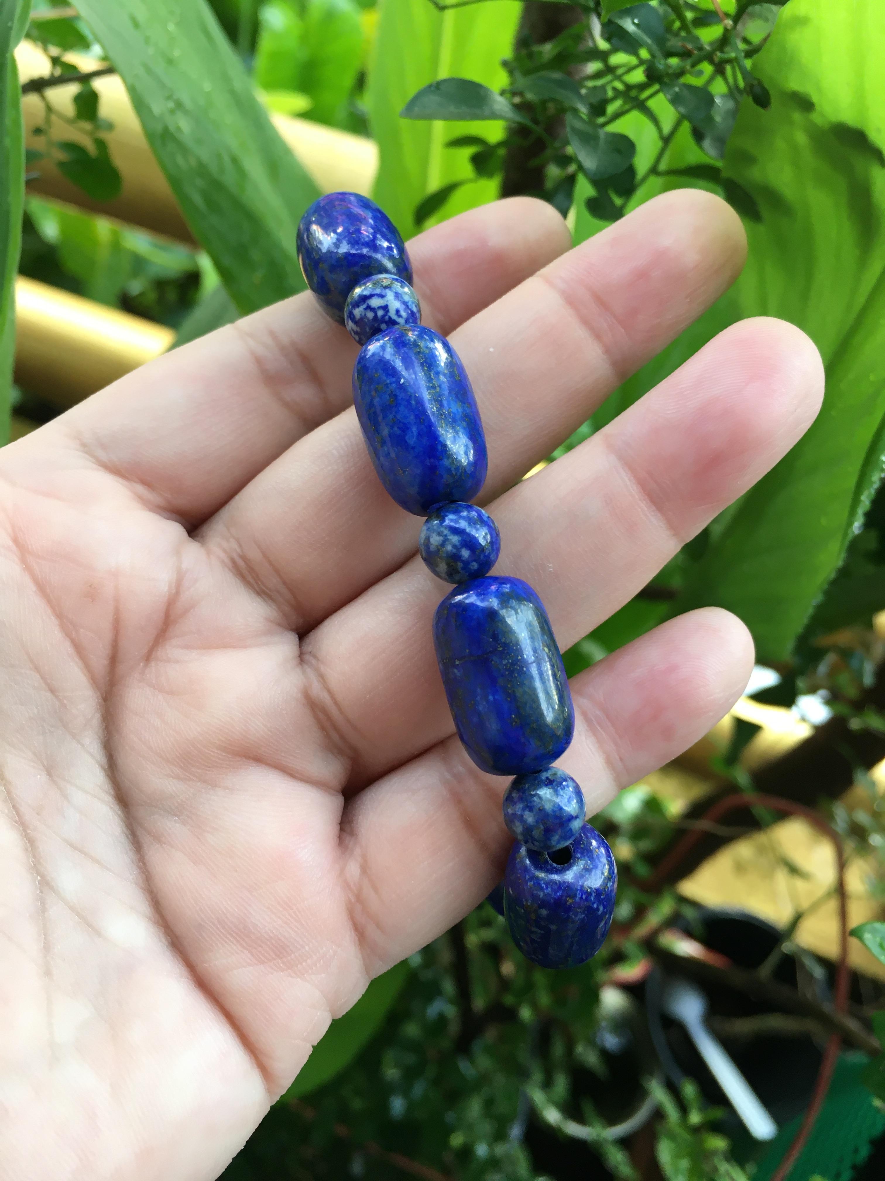 ข้อมือหินนำโชค ลาพิสลาซูรี่ แท้ รูปทรงน่ารักค่ะ ลายสวยไซส์ใหญ่ ผู้ชายใส่ได้
