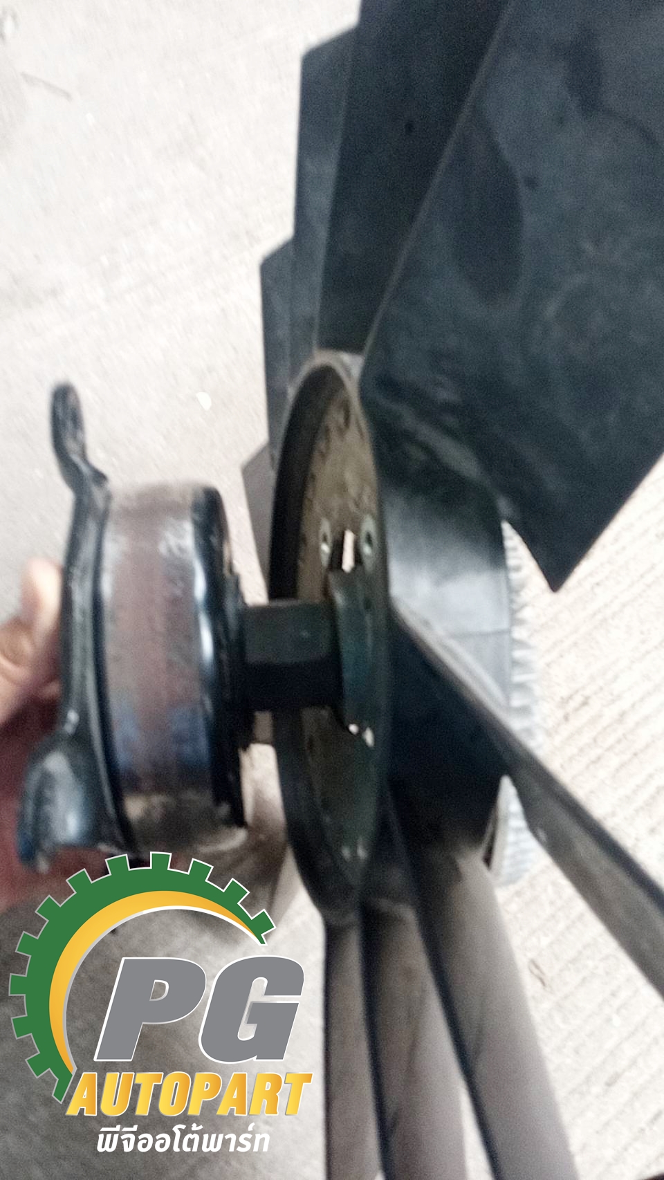 มู่เลย์คลัชพัดลม (ข้อต่อไดรฟ์ลูกรอก) FORD RANGER 2011-2015 T6 , BT50 PRO 2012-2015 (1ชิ้น) แท้ / รูปจริง