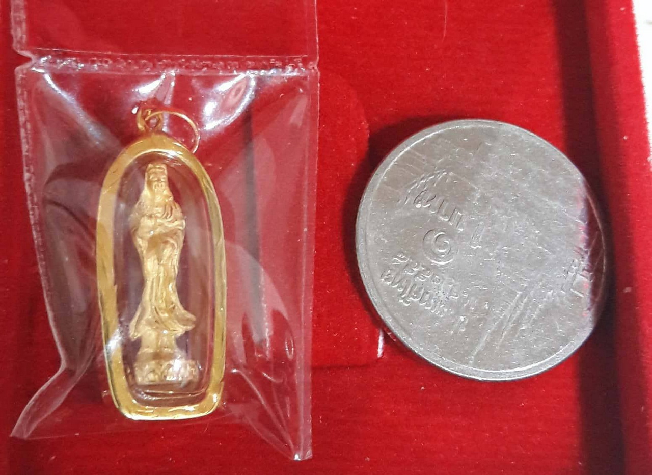 (ลดแรง พระเลี่ยมทองแท้)เจ้าแม่กวนอิมปางประทานพร เลี่ยมทองแท้ ใส่สวย เสริมราศี