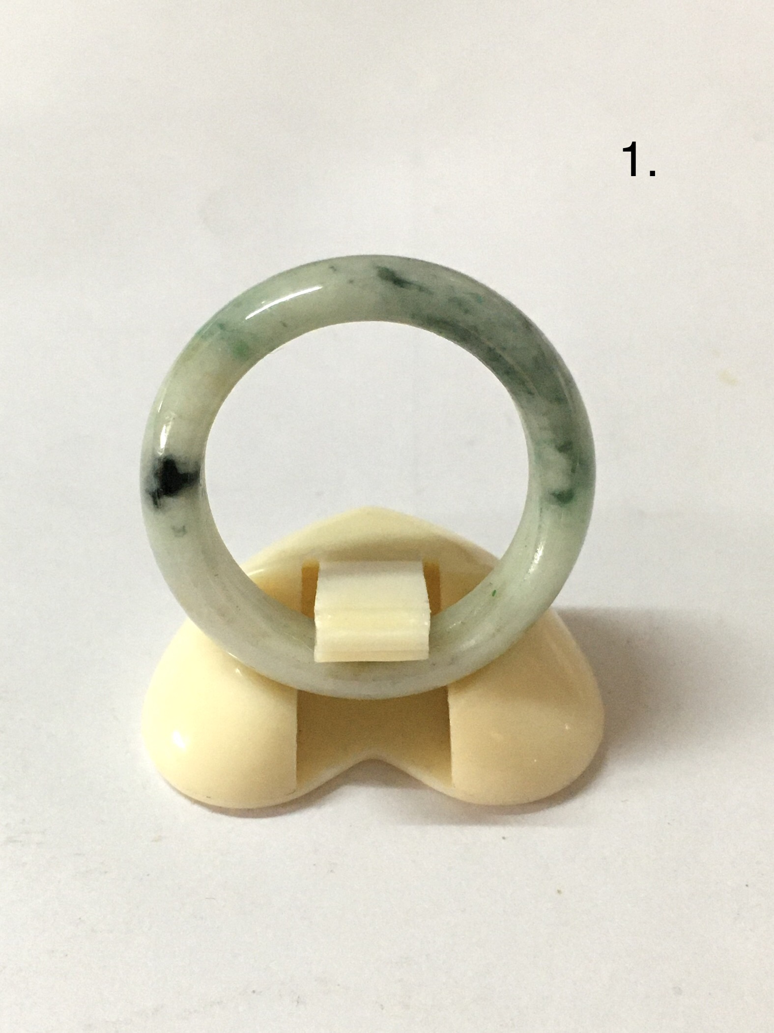 (ราคาเทๆ 129 ทุกวง) แหวนหยกแท้ ลวดลายธรรมชาติ ใส่สวย เสริมสุขภาพ