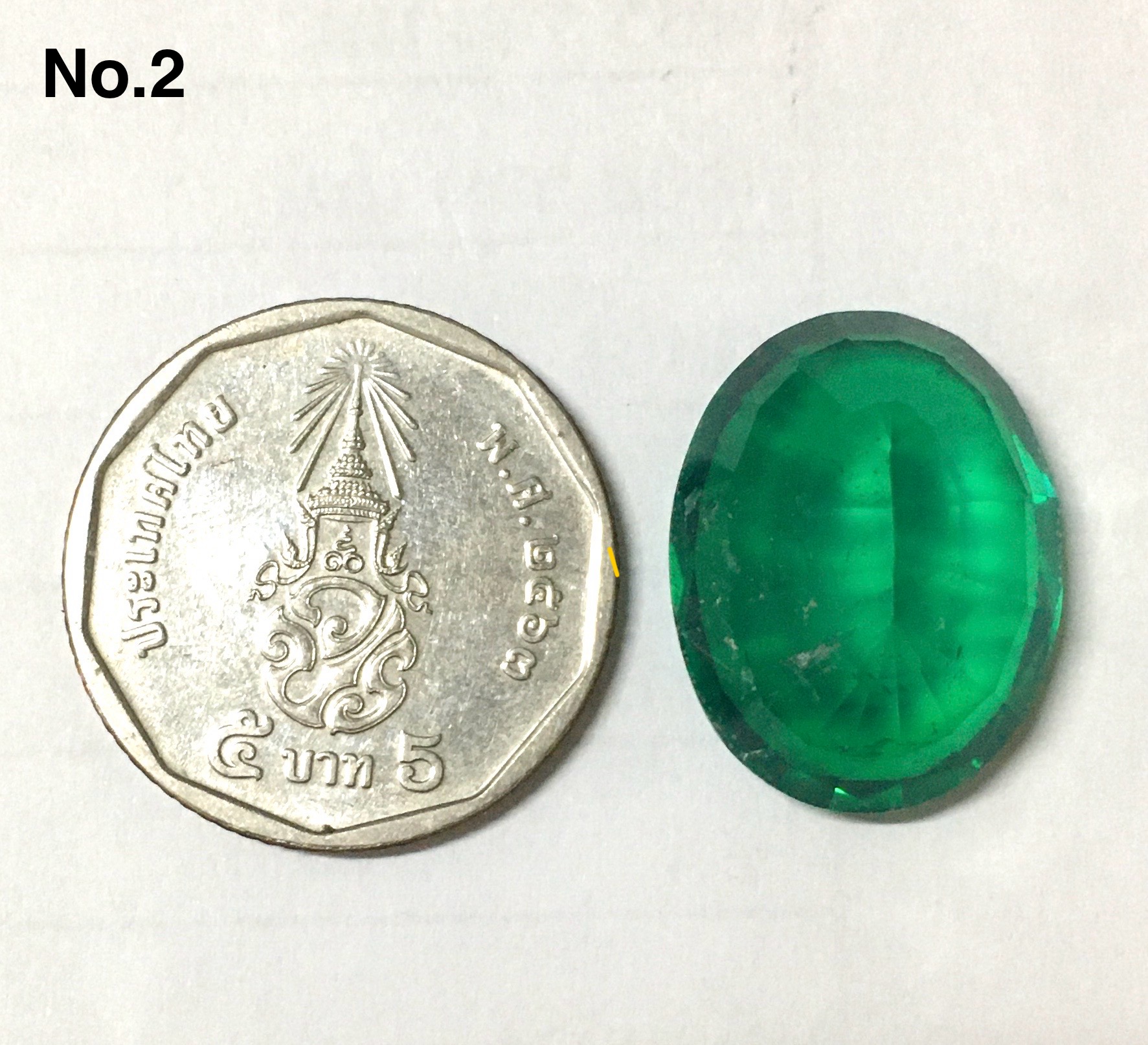 (เริ่มต้น1390 ) มรกต โคลนนิ่ง 2.9 กะรัต เจียรเหลี่ยมมรกต สวยเหมือนของแท้ แม้กระทั่งตำหนิจ้า