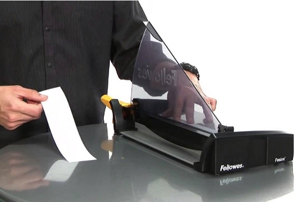 แท่นตัดกระดาษ Fellowes รุ่น Fusion A4