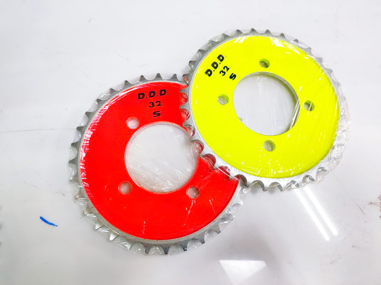 สเตอร์หลังกลึง-สีฝุ่น ซูซูกิ Akira RC Crystal