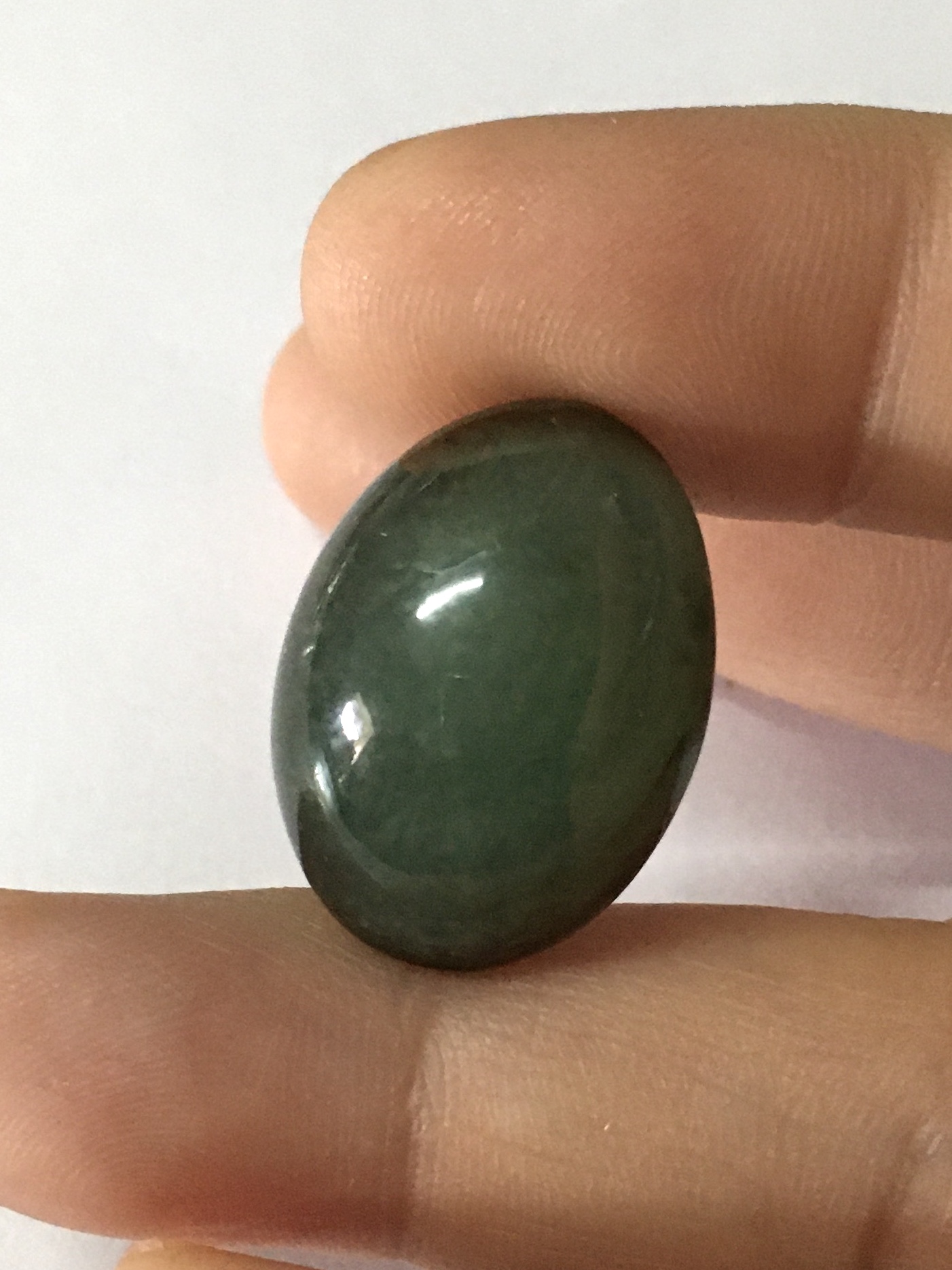 (Big size) JADE หยกแท้ 30 กะรัต และ 36 กะรัต ไซส์ใหญ่เนื้อเนียนสวย มีตำหนิตามภาพค่ะ