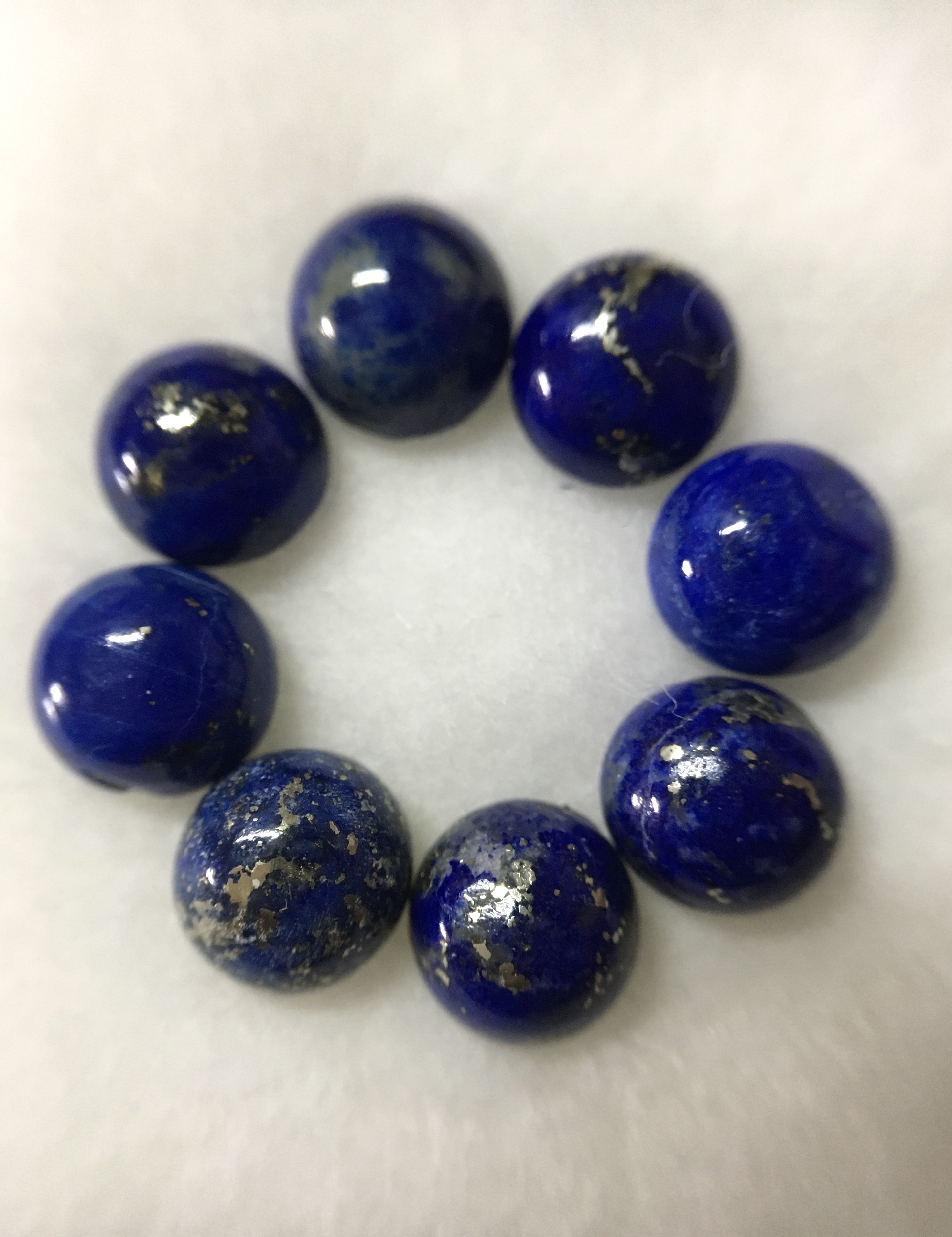 (590 ทุกกล่อง) LAPIS LAZULI ลาพิส ลาซูลี 6 ,7 มม.หินแท้ ลายสวยเฉพาะตัว ติดแร่ไพไรต์จุกๆ สีน้ำเงินจัด ปัดเงาสวยๆเลยจ้า