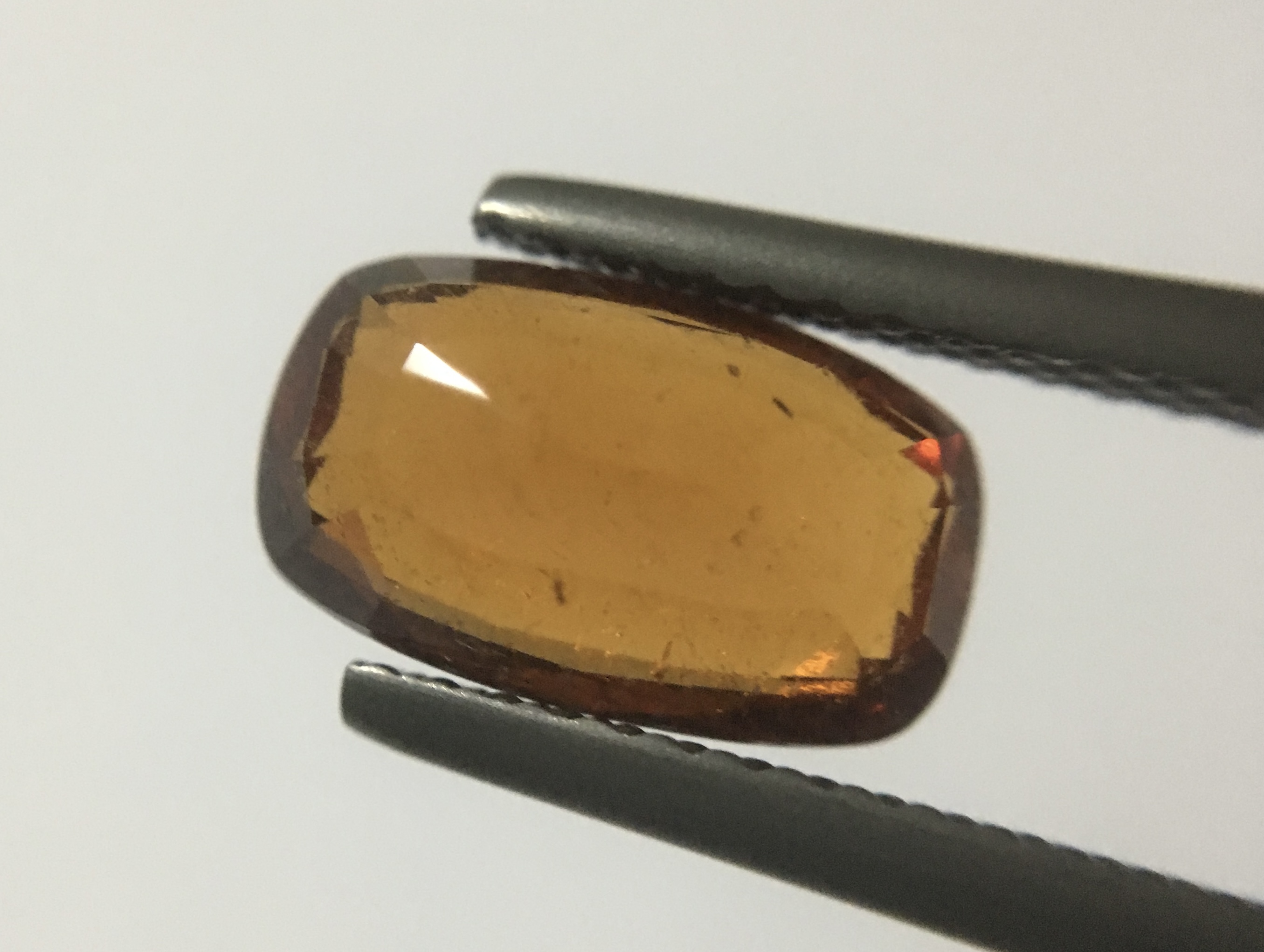 HESSONITE เฮสโซไนต์แท้ 2 กะรัต สีส้มอมน้ำตาล น้ำสวยลึก เจียรแฟนซี พลอยดิบธรรมชาติ สวย น่าสะสม