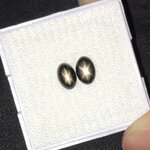 BLACK STAR SAPPHIRE แบล็คสตาร์แซฟไฟร์ แท้ 2 เม็ด หนักรวม 1.94 กะรัต สวยสว่าง ขาชัดคมค่ะ