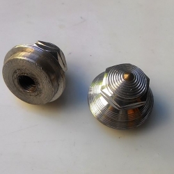 จุกปิดแกนโชค คาวาซากิ Tuxedo