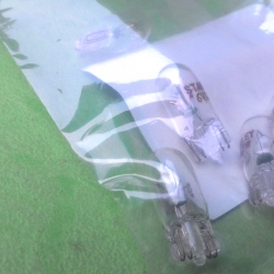 หลอดไฟหรี่-เกียร์เสียบกลาง 6V 1.7W