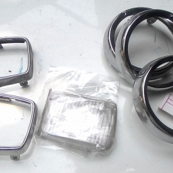 ขอบไฟหน้า ซูซูกิ FR80N-X-SS