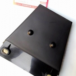 บังโคลนหลังตัวนอกแท้ ฮอนด้า NSRR