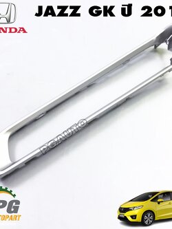 ขอบชุดช่องลมแอร์อันกลาง HONDA JAZZ GK ปี 2014 -2018 (1ชิ้น) แท้ / รูปจริง