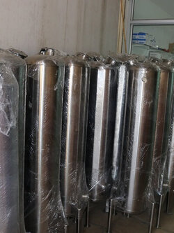 ถังกรองสแตนเลส14นิ้ว2มม