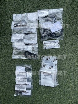 ชุดซ่อมฝาครอบวาล์ว MAZDA 2 SKYACTIV เครื่อง 1.5 L(ดีเซล) ปี 2014-2018 แท้ศูนย์ (1ชุด=17ชิ้น)/ รูปจริง