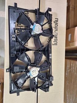 ชุดพัดลมหม้อน้ำ MAZDA 3 1.6 L ปี 2011-2013 / แท้ / รูปจริง