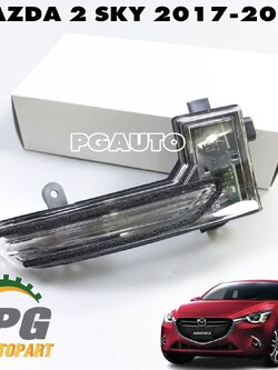 ไฟเลี้ยวกระจกมองข้าง RH MAZDA 2 SKYACTIV ปี 2017-2018(1ชิ้น) แท้ / รูปจริง