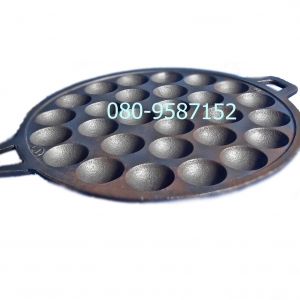 กระทะขนมครก เหล็กดำ ตราไก่ ขนาด 28 หลุม