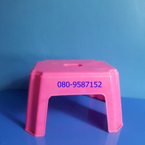 เก้าอี้พลาสติกเล็ก-ทรงสี่เหลี่ยมผืนผ้า เกรด A สีใส No.242