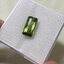 GREEN TOURMALINE กรีนทัวร์มาลีนแท้ 2.29 กะรัต พลอยดิบเนื้อดี สีสวย